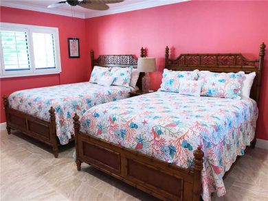 Beach Vacation Condos on Longboat Key BEACHFRONT